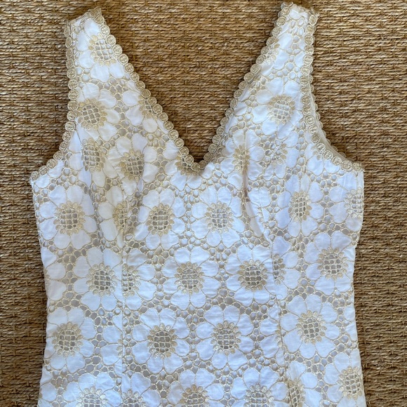 Lilly Pulitzer Shift Dress - Picture 4 of 9